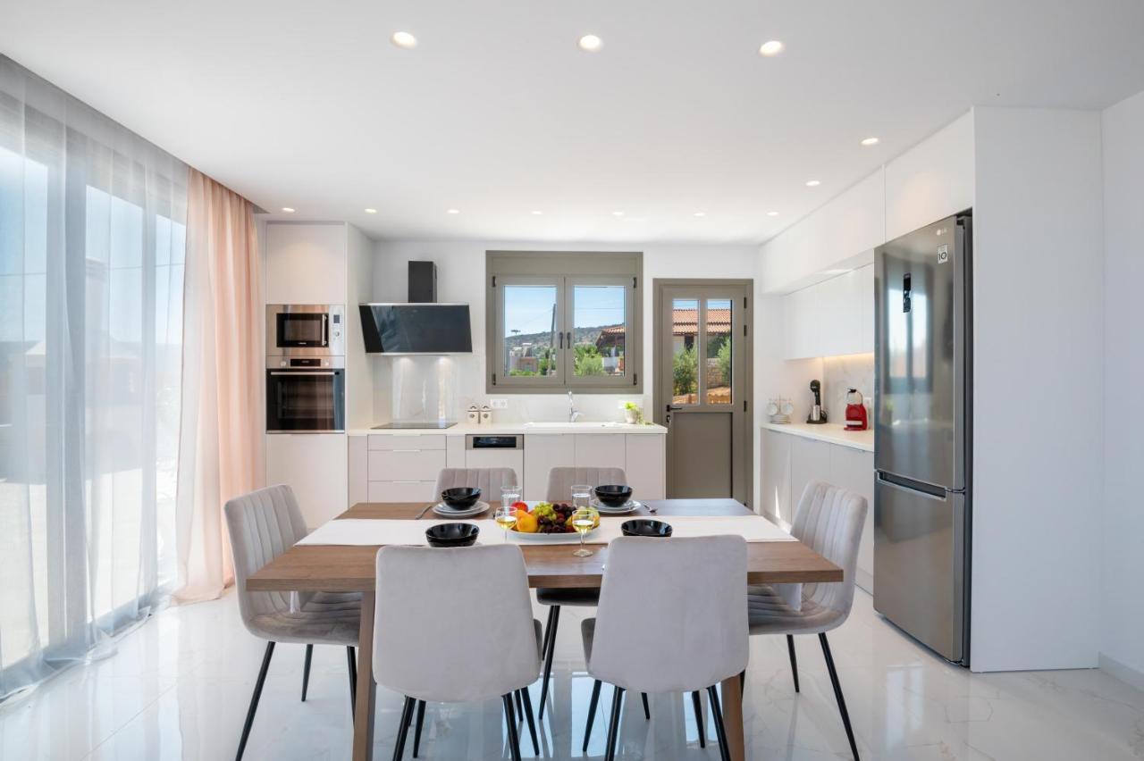 Halaro Holiday home *