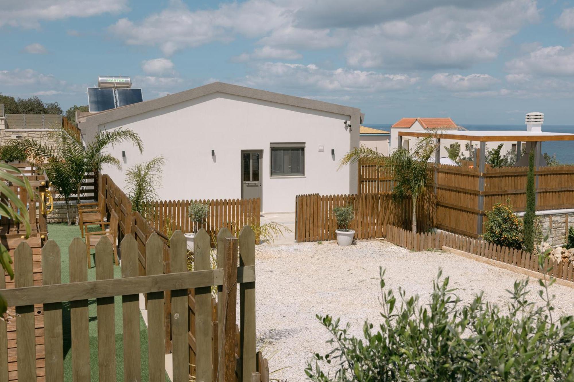 Halaro Holiday home